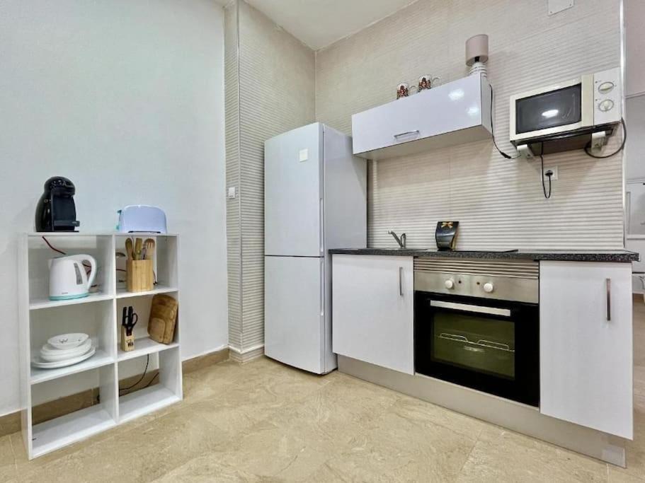 Carpediem Apart Alicante Centro Bajo A ภายนอก รูปภาพ