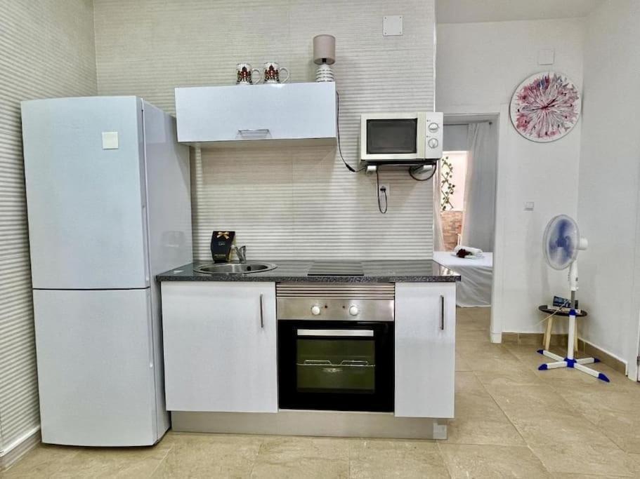 Carpediem Apart Alicante Centro Bajo A ภายนอก รูปภาพ
